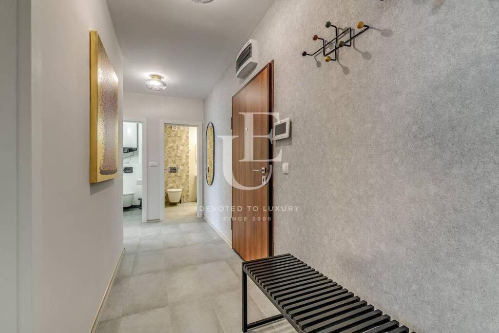 Madrid: A Modern 2-Bedroom Apartment With Parking Σόφια Εξωτερικό φωτογραφία